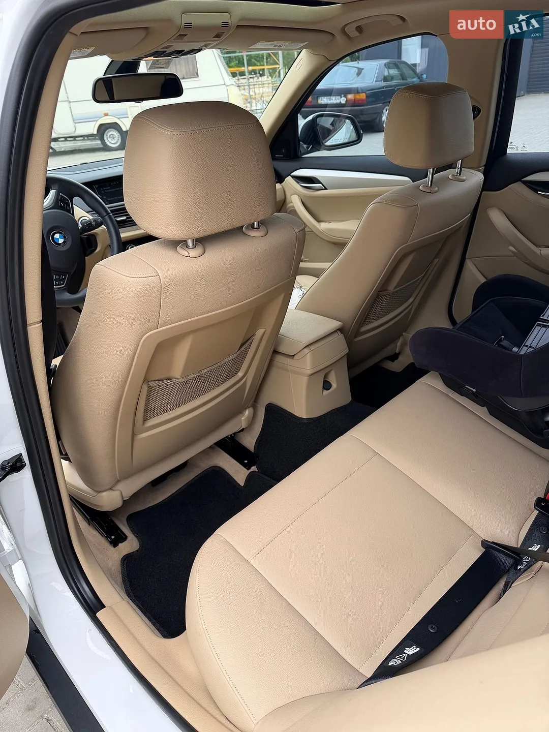 2015 BMW X1 - мініатюра 8