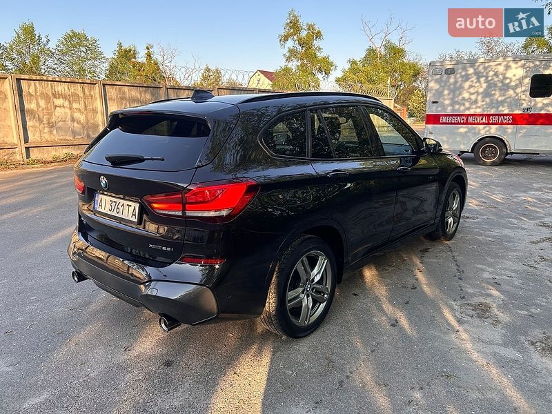 Внедорожник / Кроссовер BMW X1 2021 в Киеве