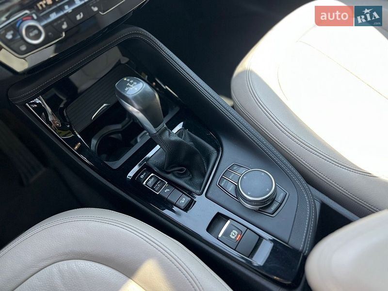 Позашляховик / Кросовер BMW X1 2016 в Івано-Франківську