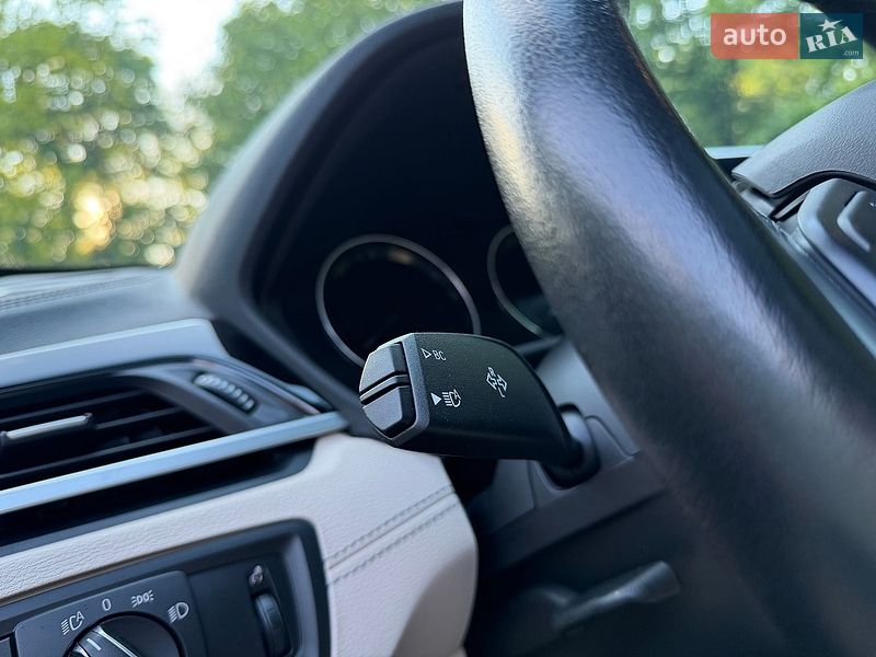Внедорожник / Кроссовер BMW X1 2020 в Львове
