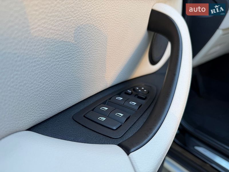 Внедорожник / Кроссовер BMW X1 2020 в Львове