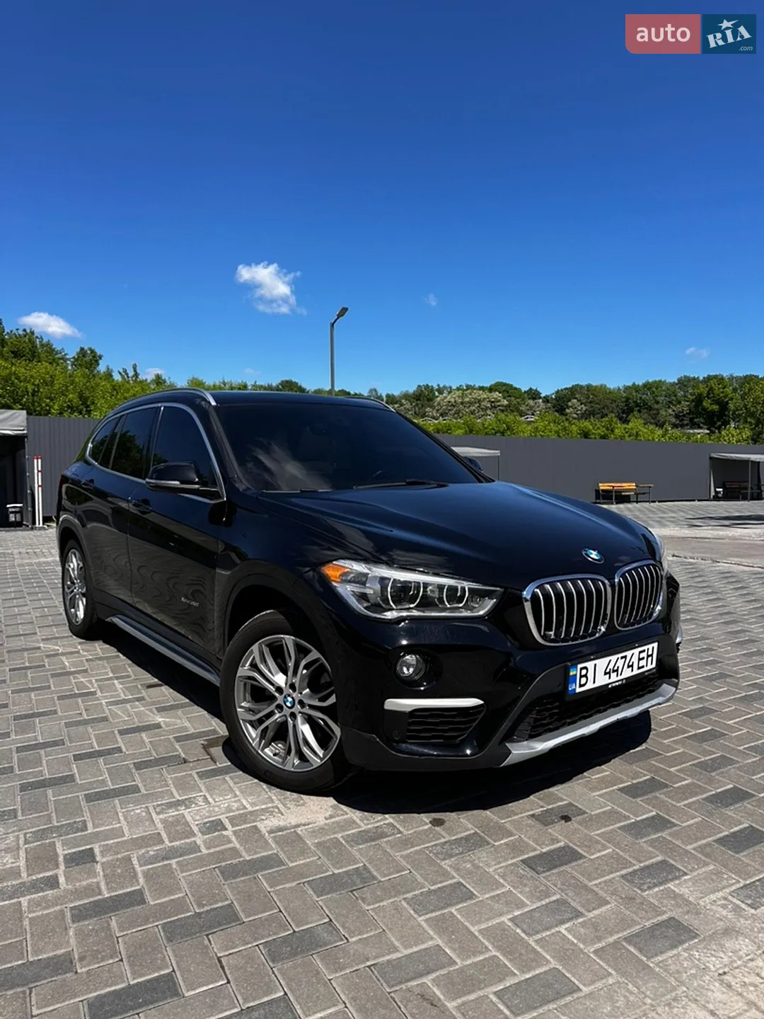 2017 BMW X1 - мініатюра 2