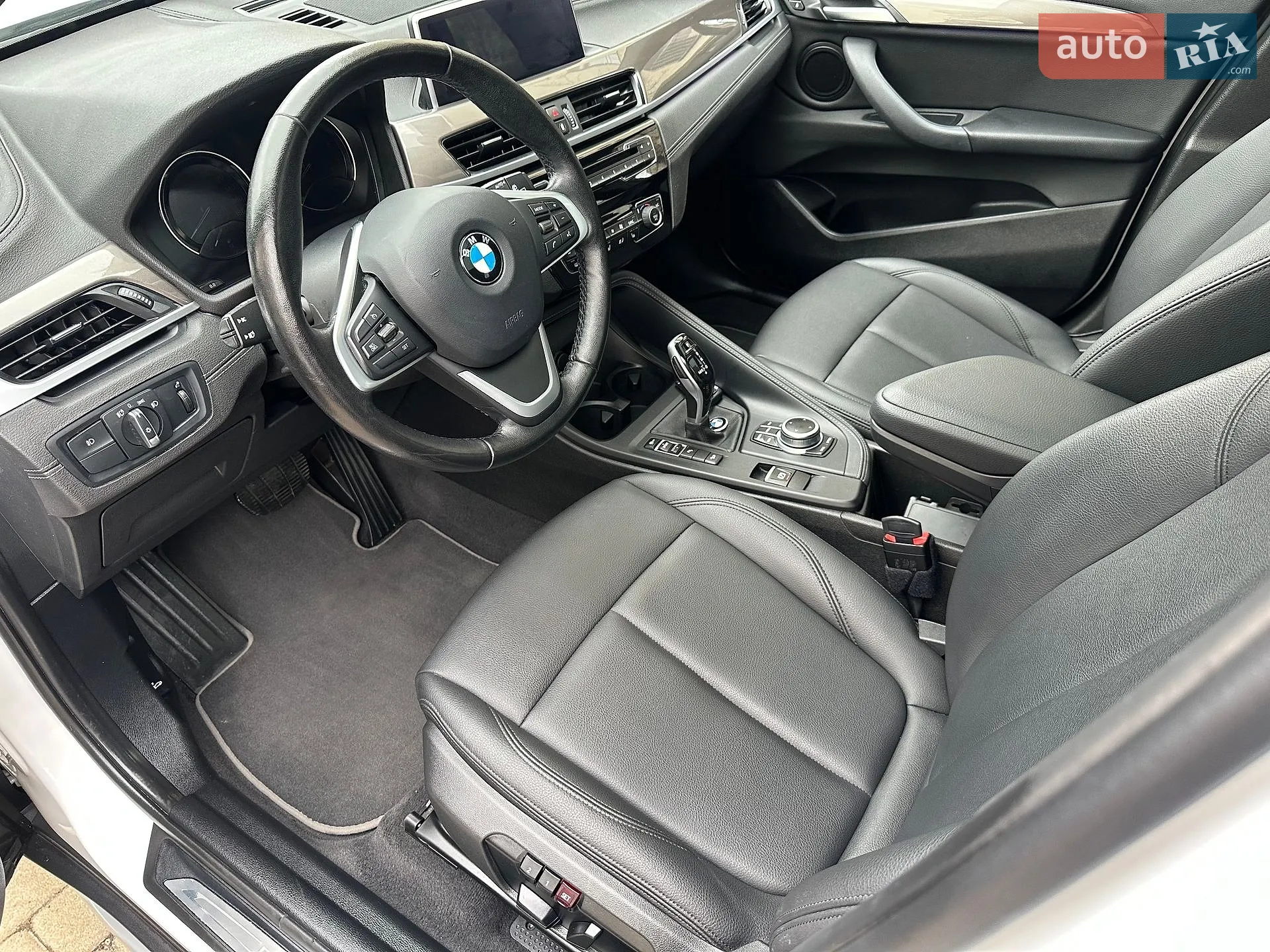 2020 BMW X1 - мініатюра 30