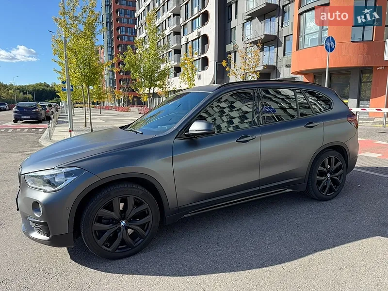 BMW X1