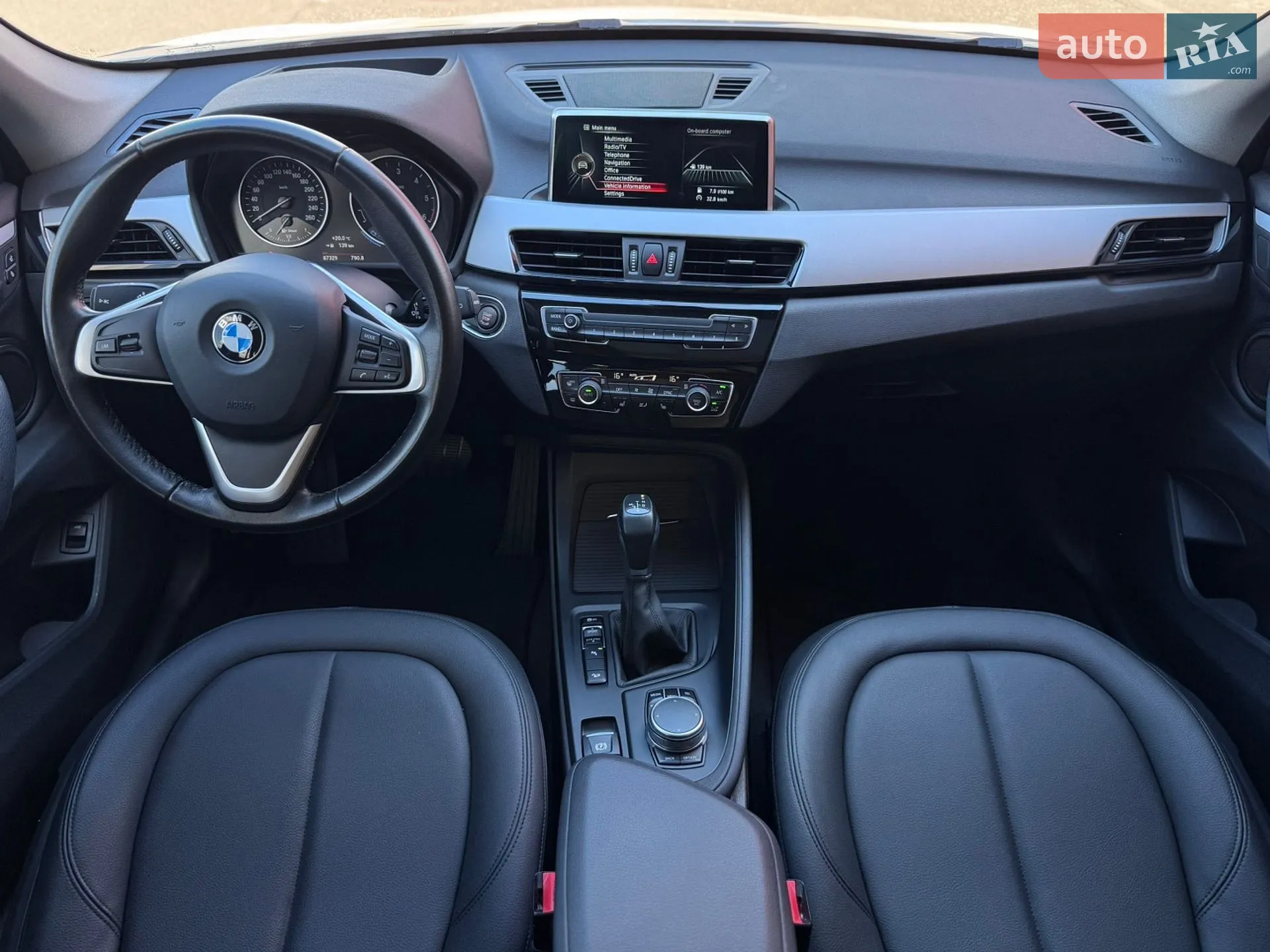 2016 BMW X1 - мініатюра 4