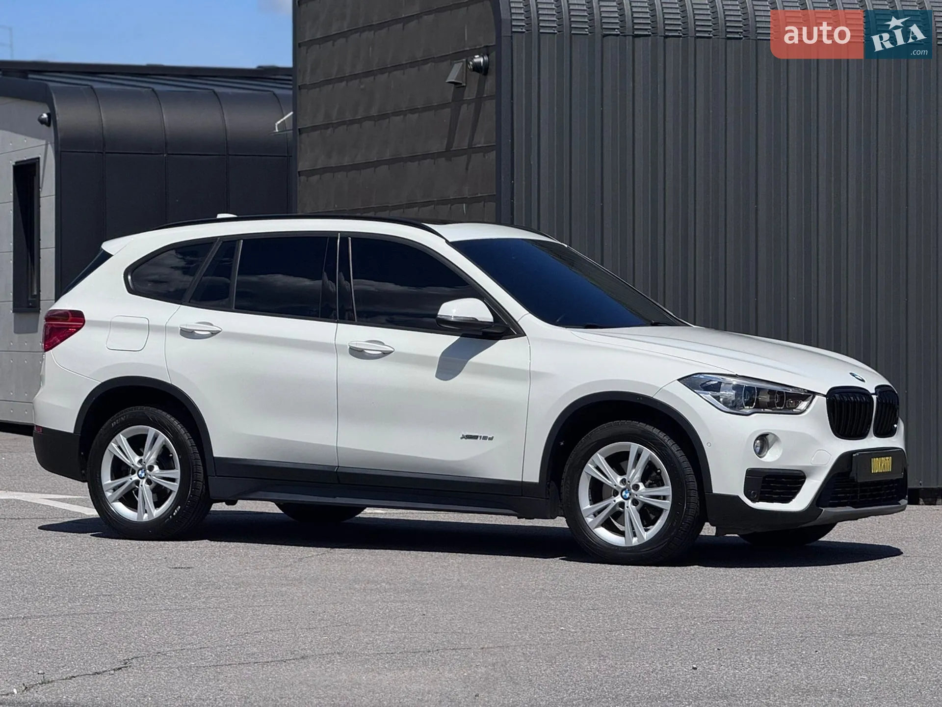 2016 BMW X1 - мініатюра 9