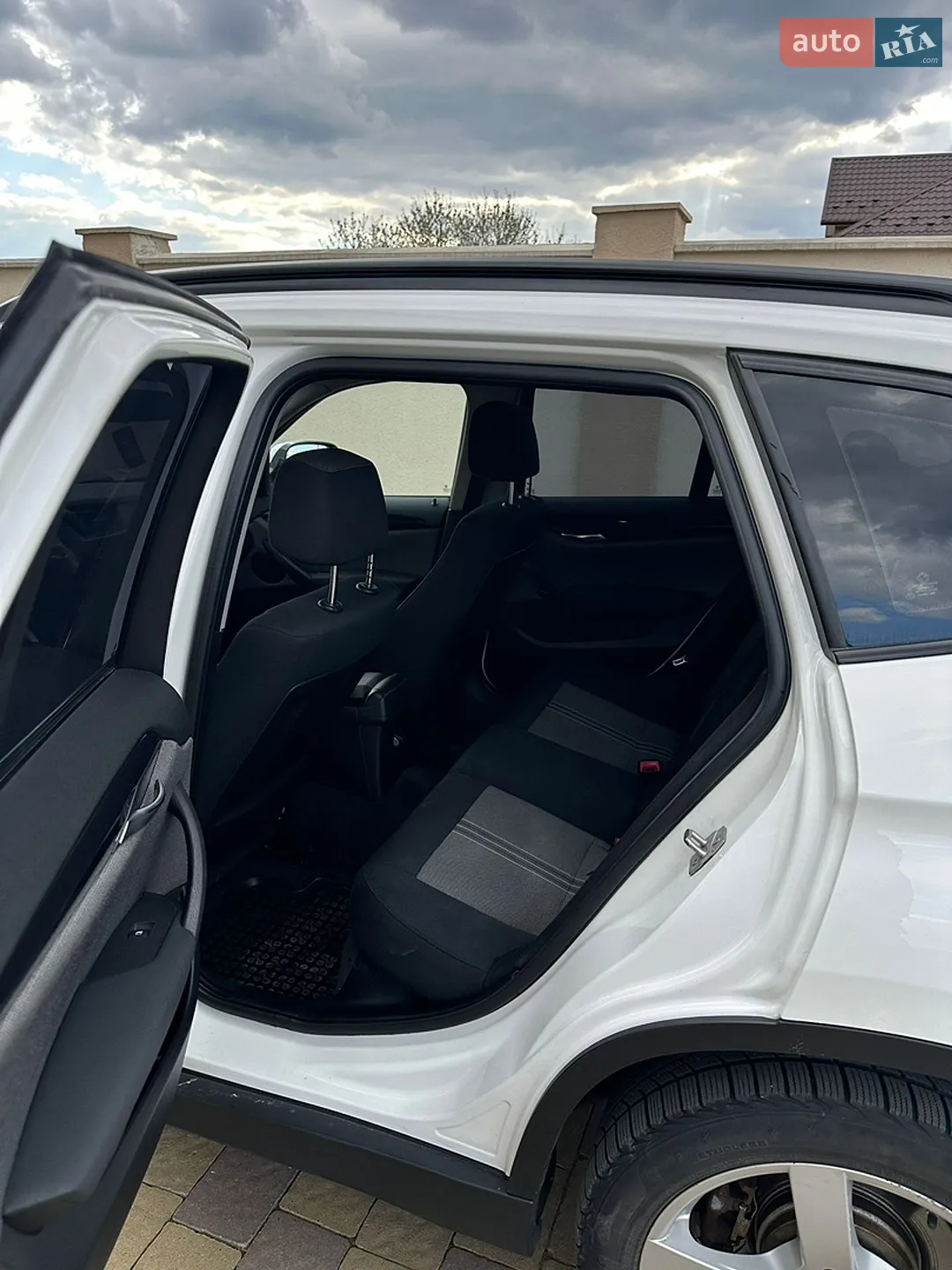 2011 BMW X1 - мініатюра 10