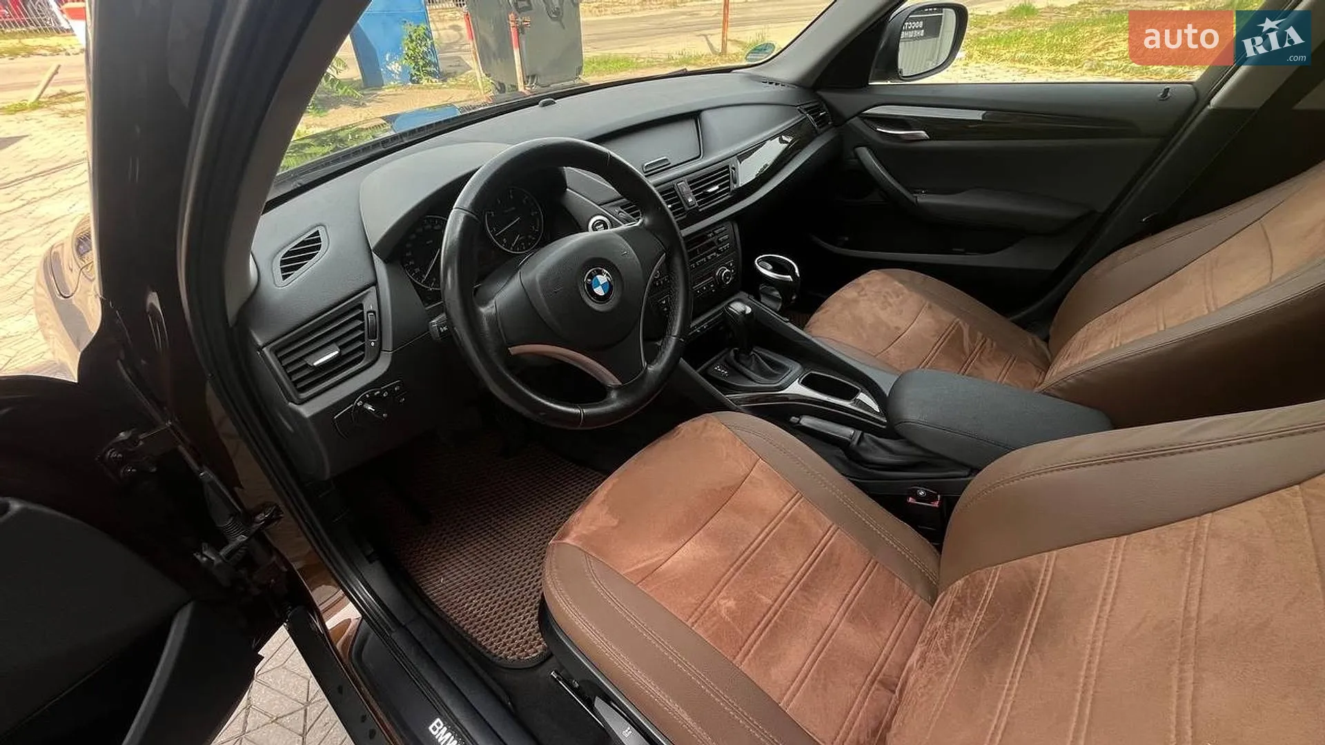 2011 BMW X1 - мініатюра 21