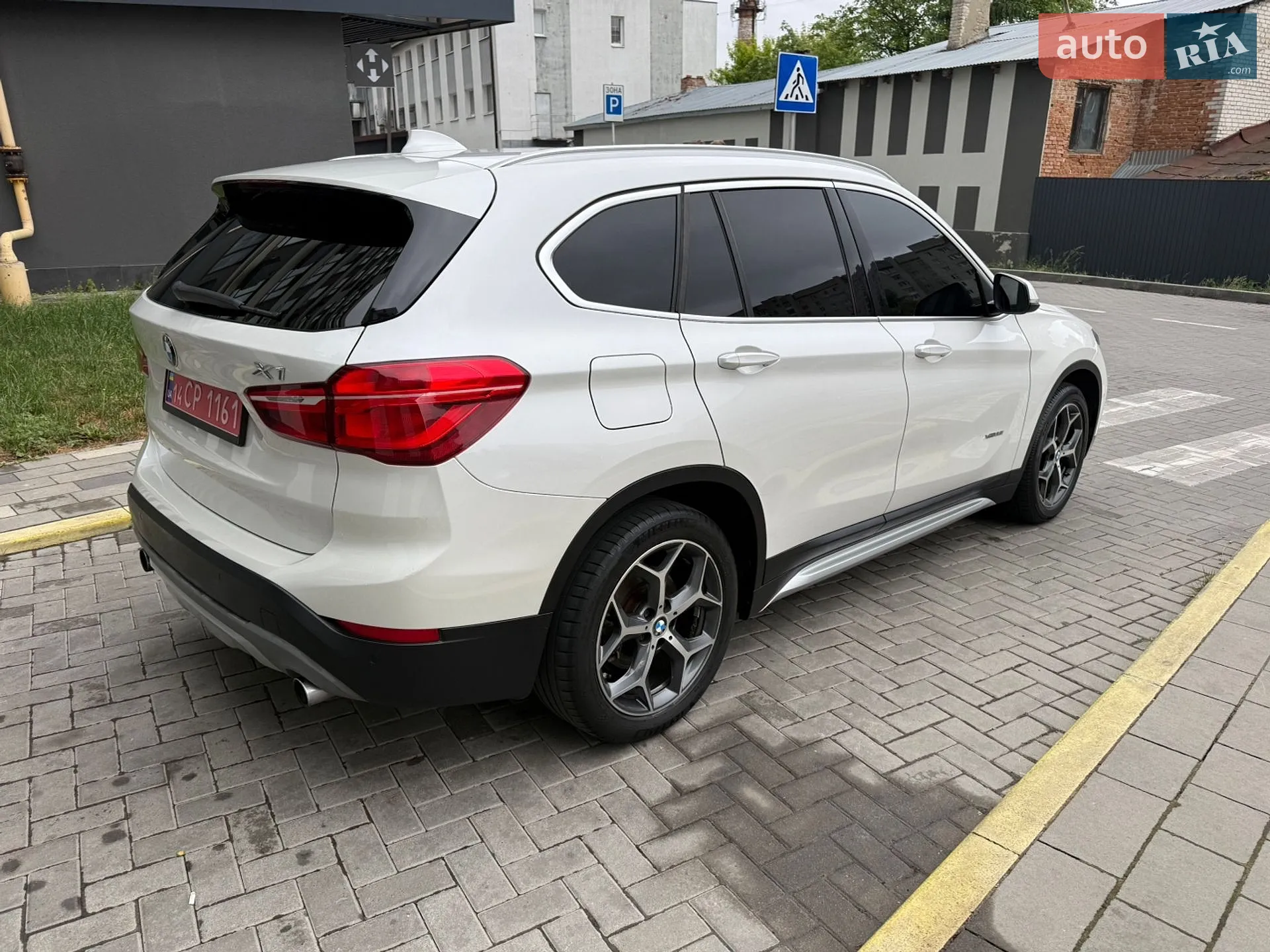 2016 BMW X1 - мініатюра 3