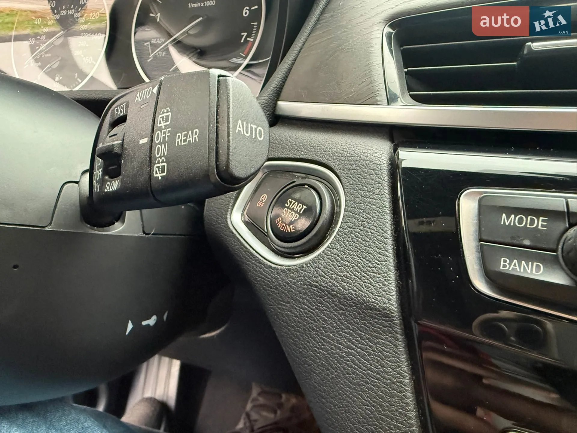 2016 BMW X1 - мініатюра 15