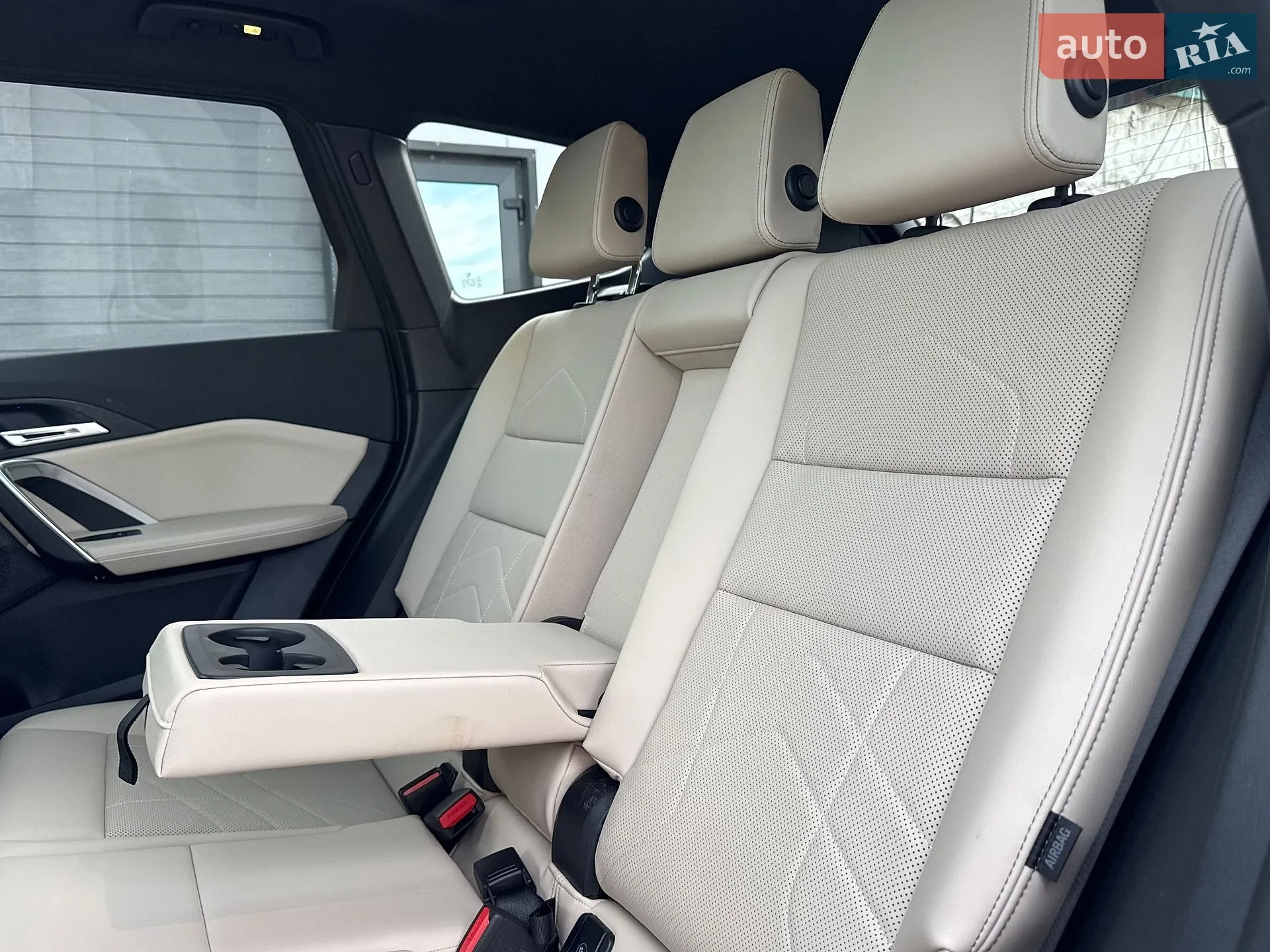 2025 BMW X1 - мініатюра 40