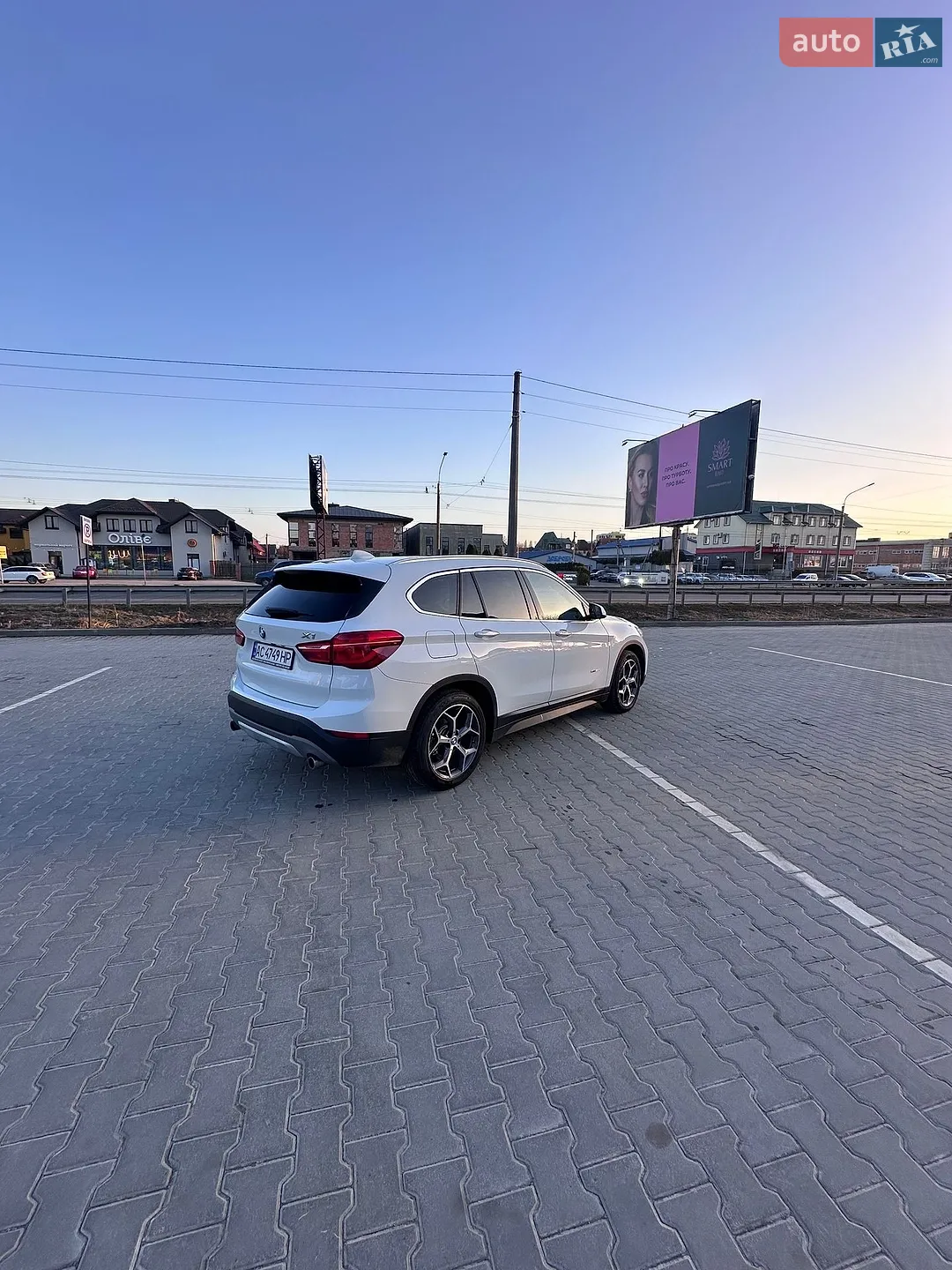 2016 BMW X1 - мініатюра 4