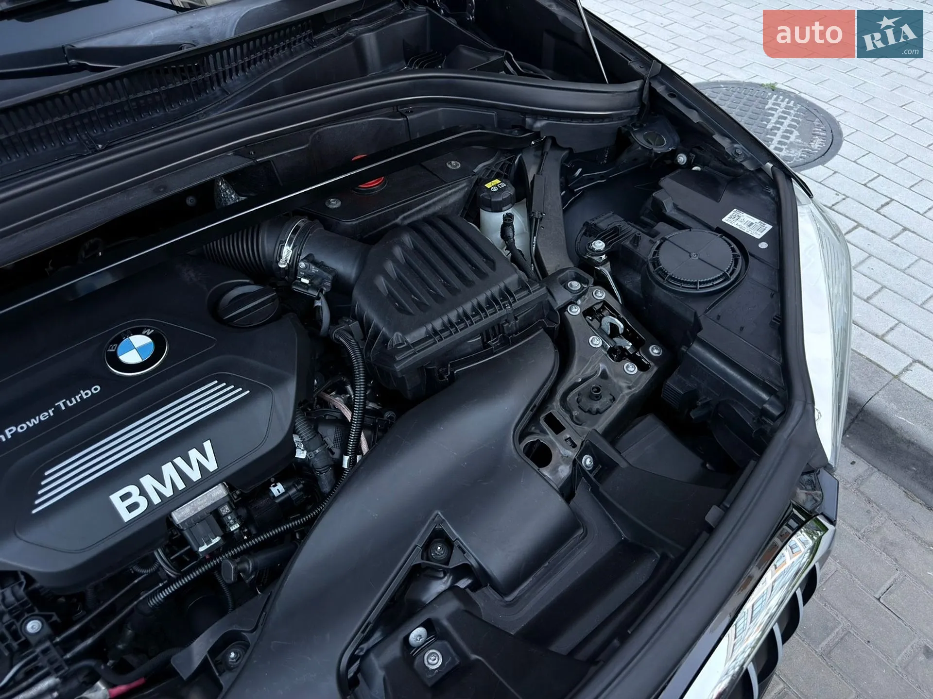 2016 BMW X1 - мініатюра 40
