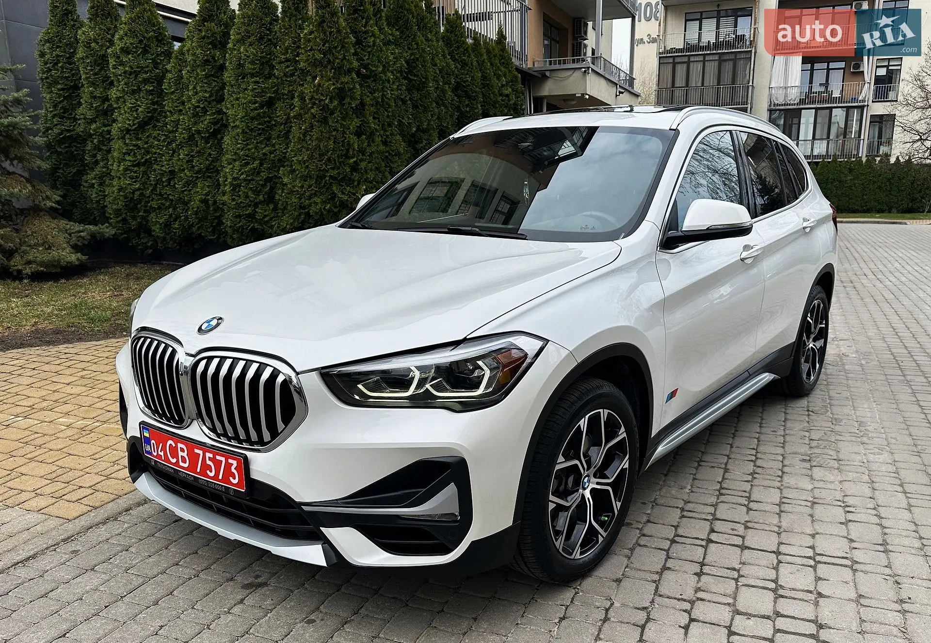 2020 BMW X1 - фото 1