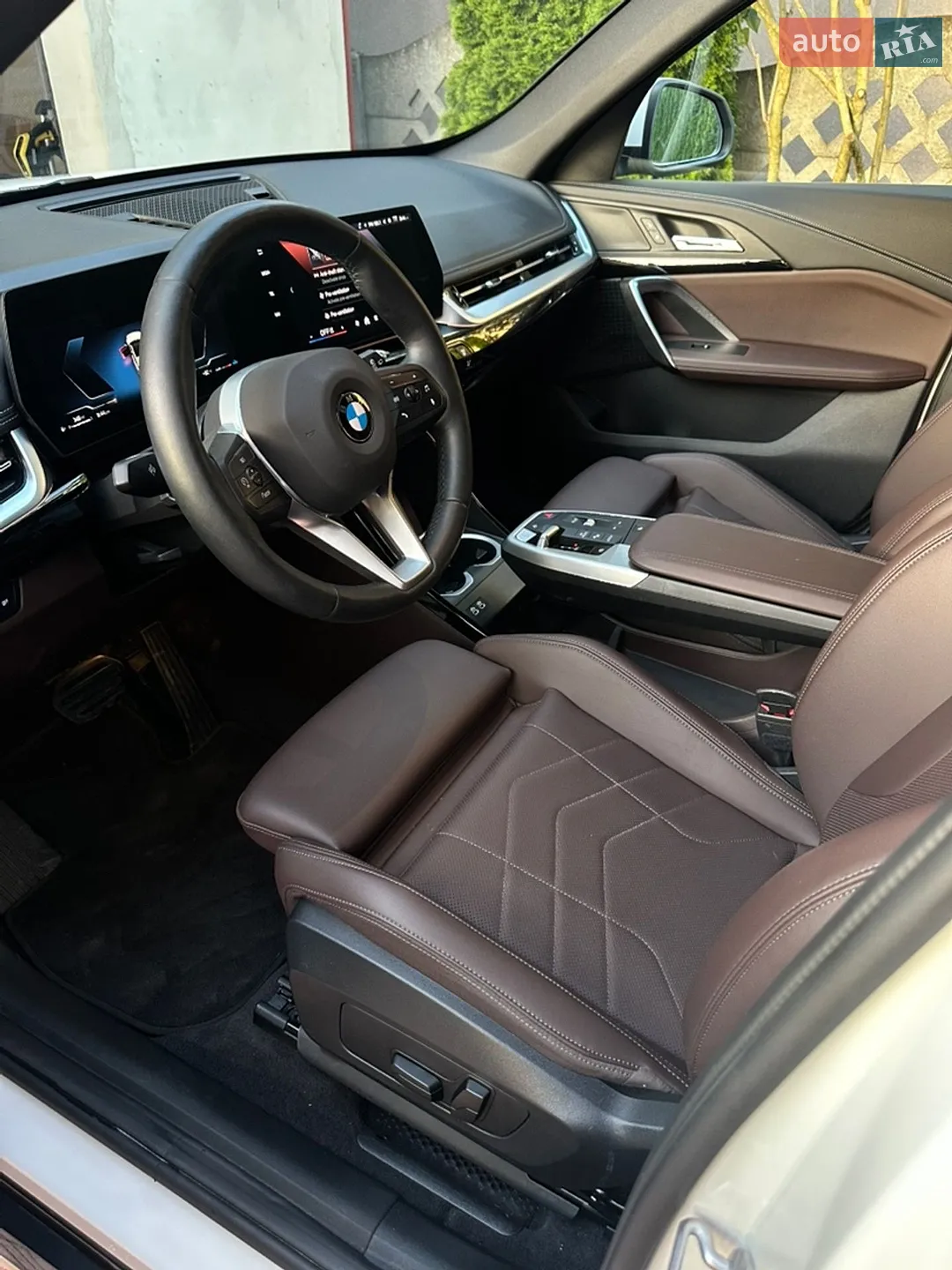 2025 BMW X1 - мініатюра 28