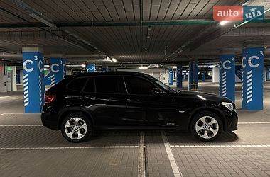 Внедорожник / Кроссовер BMW X1 2012 в Киеве