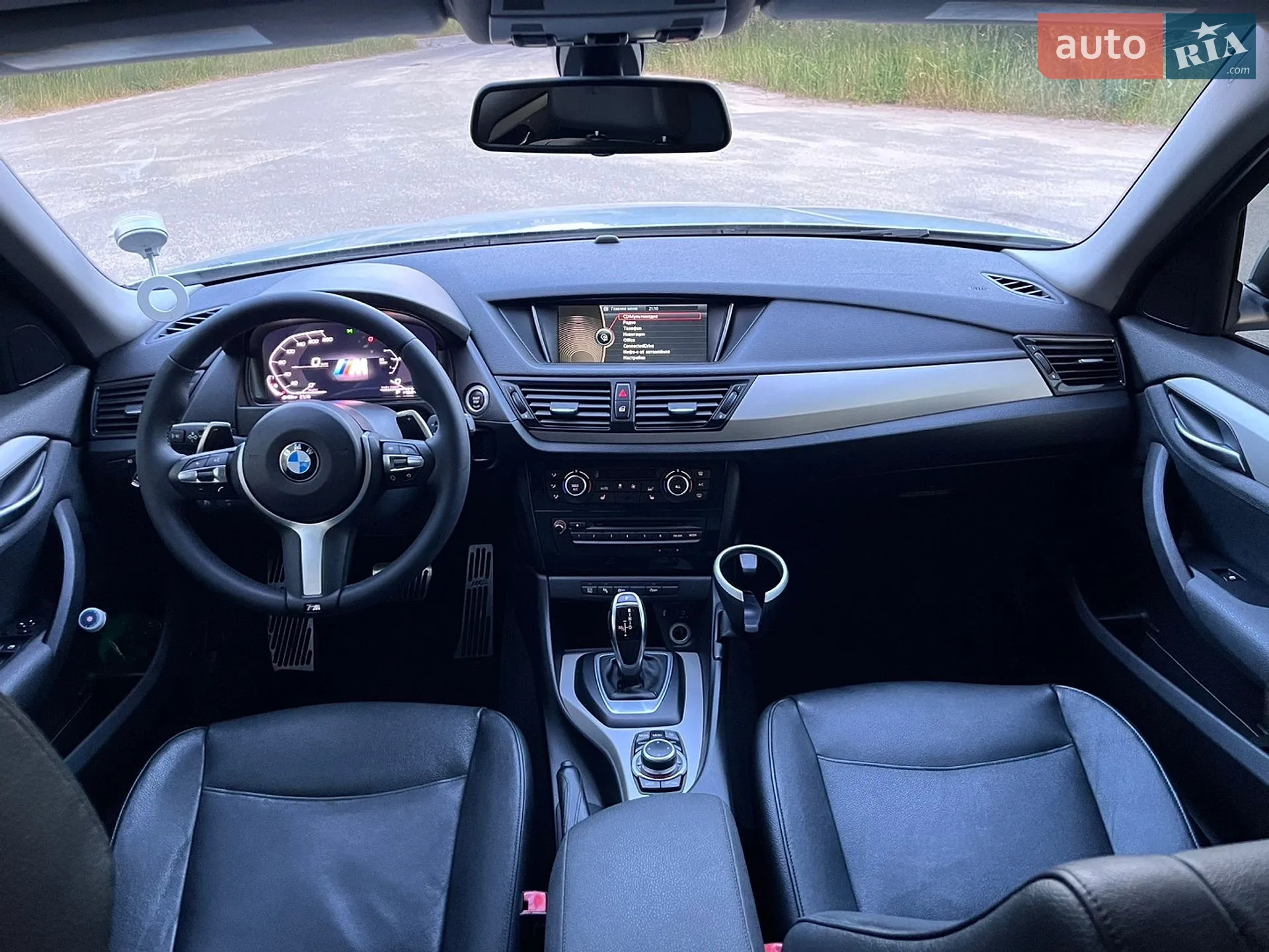 2015 BMW X1 - мініатюра 15