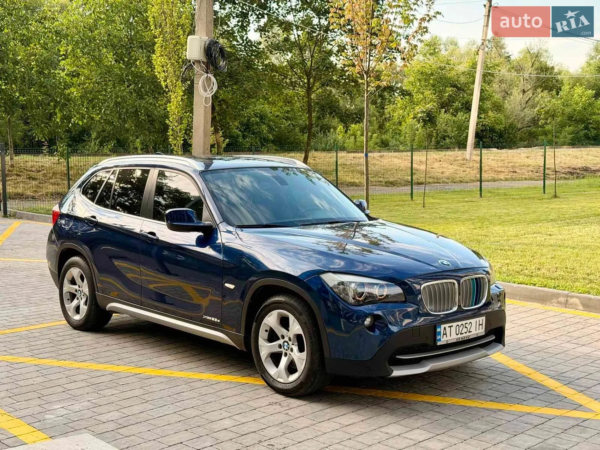 2011 BMW X1 - мініатюра 2
