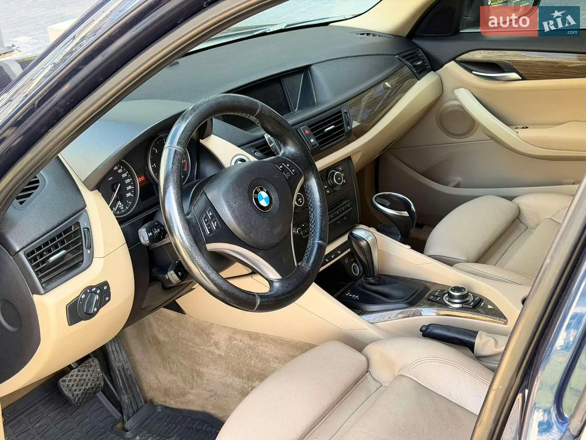 2011 BMW X1 - мініатюра 21