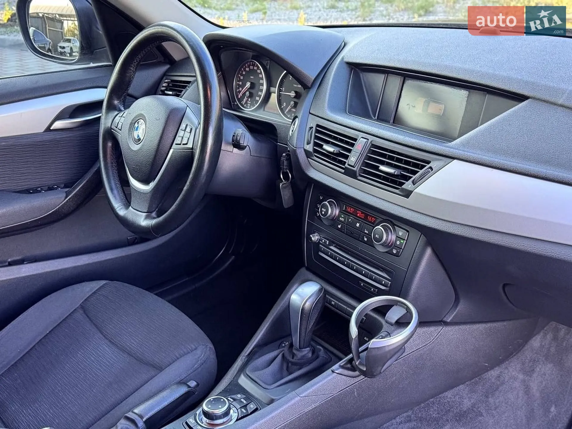 2010 BMW X1 - мініатюра 10