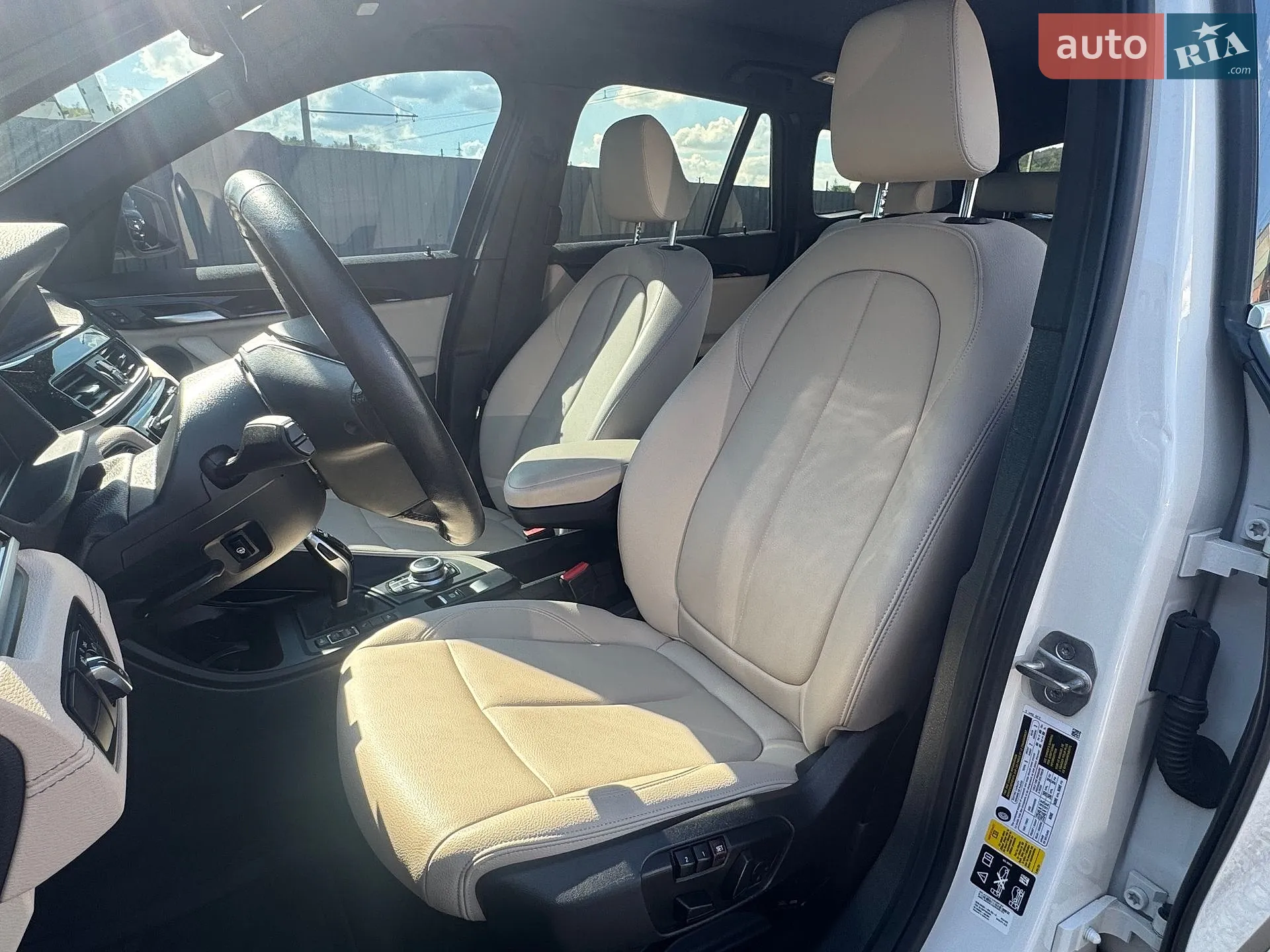2021 BMW X1 - мініатюра 10