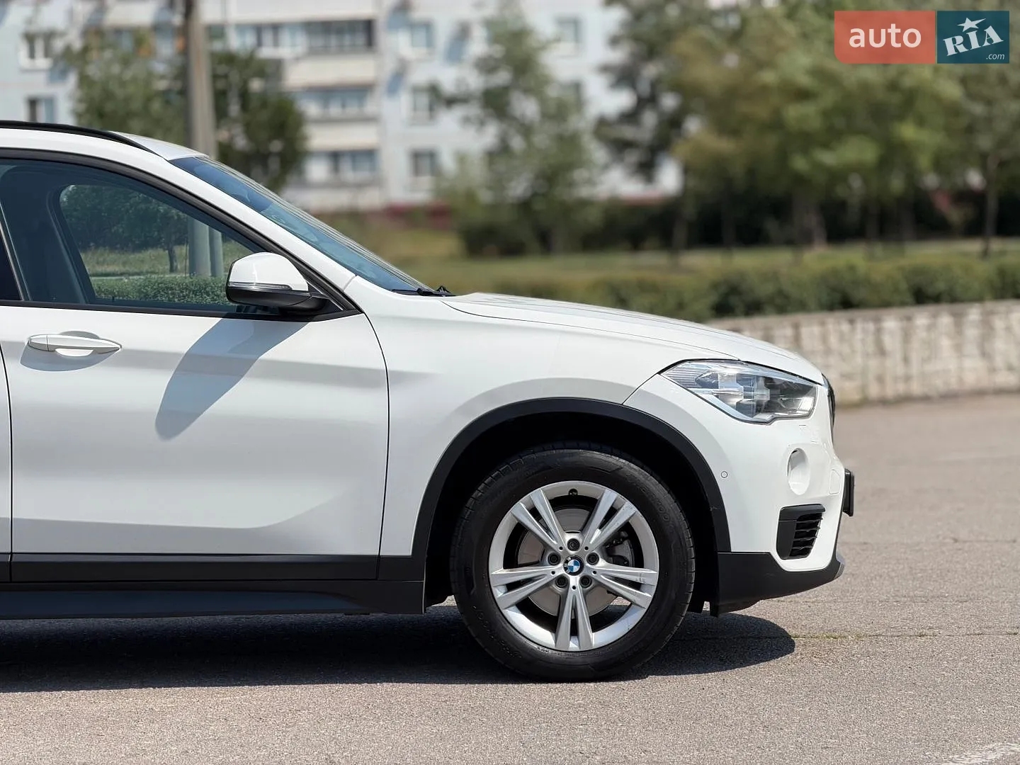 2016 BMW X1 - мініатюра 2