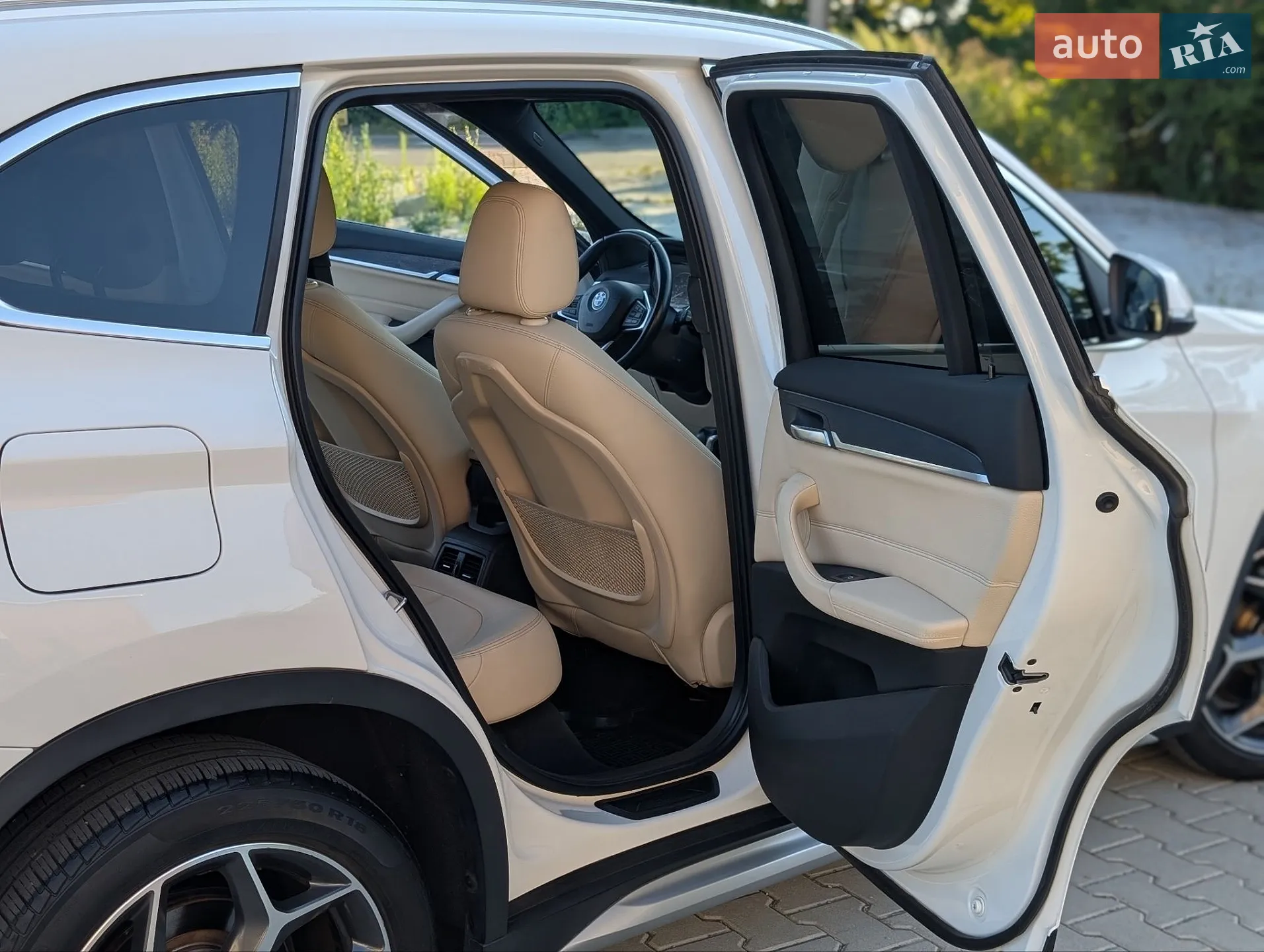 2016 BMW X1 - мініатюра 41
