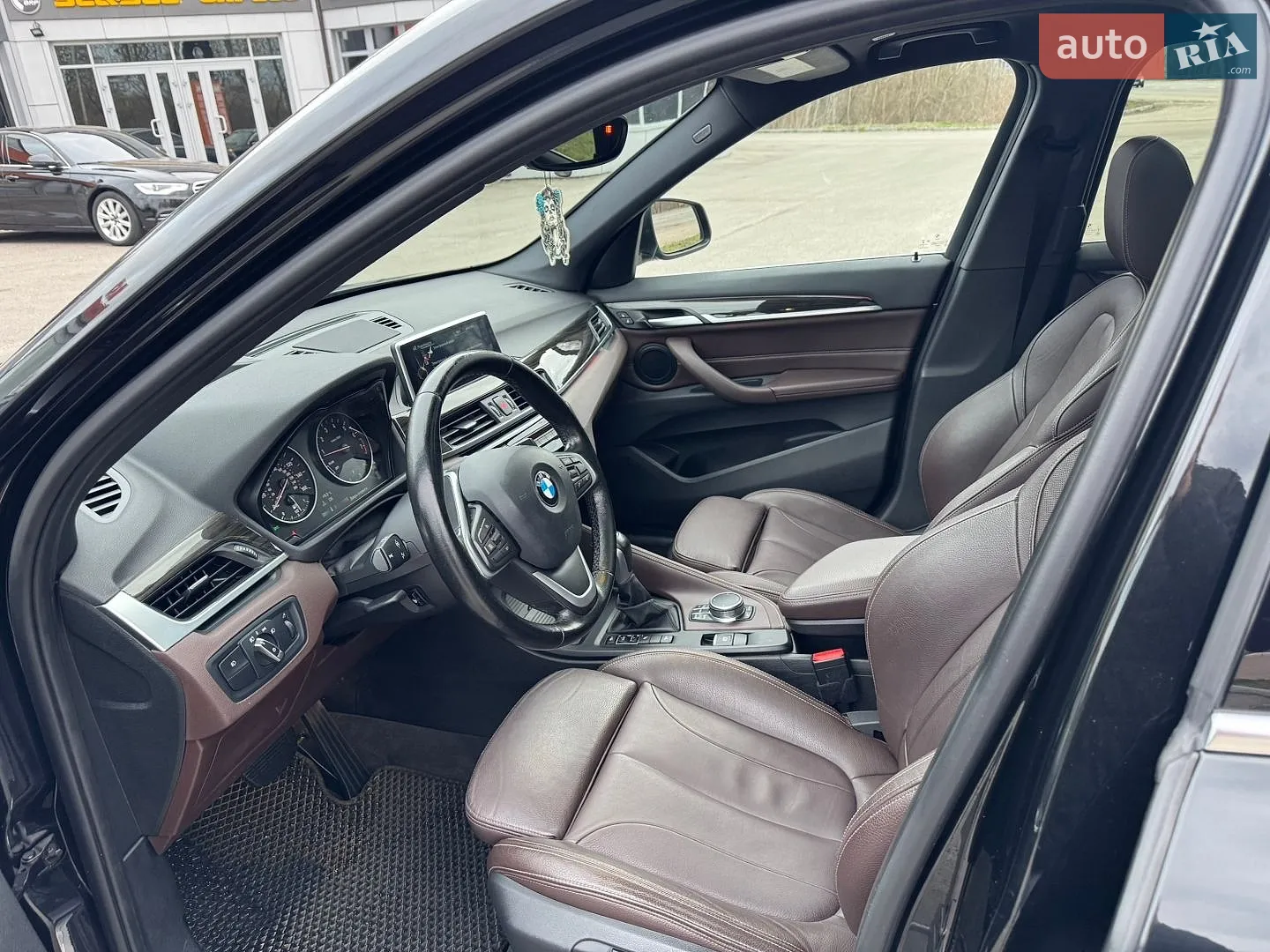 2017 BMW X1 - мініатюра 16