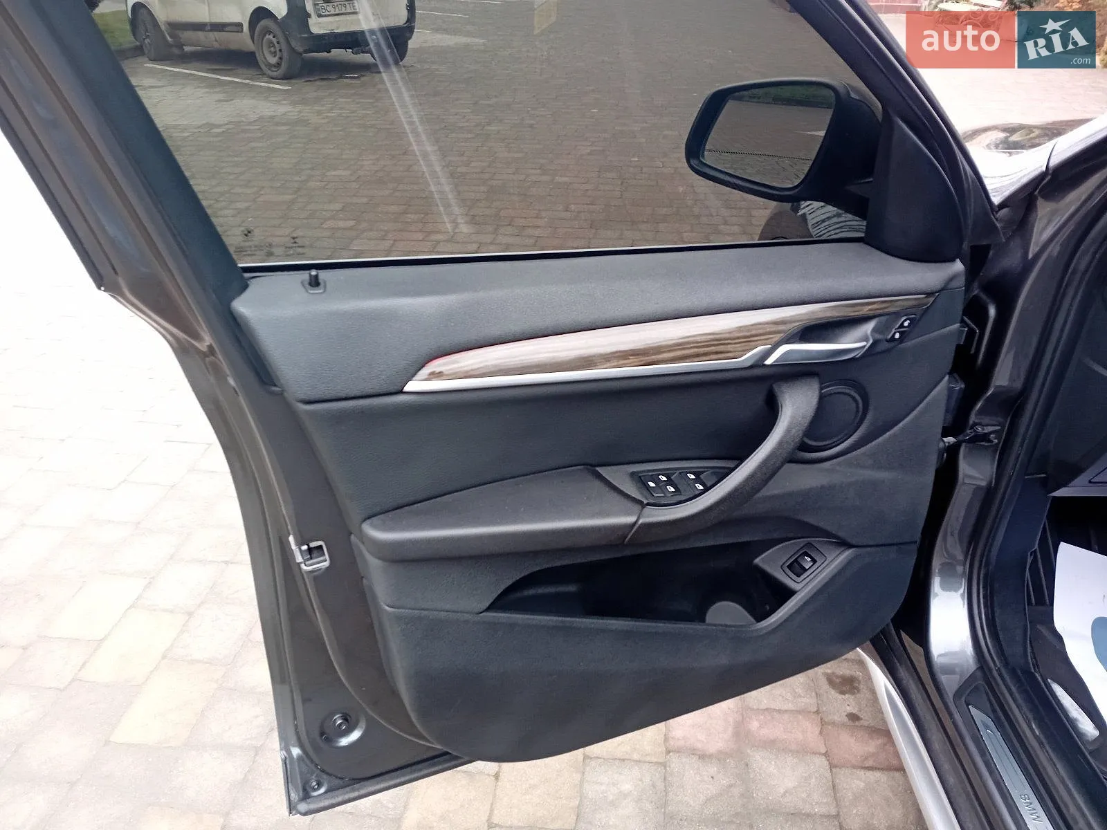 2015 BMW X1 - мініатюра 3