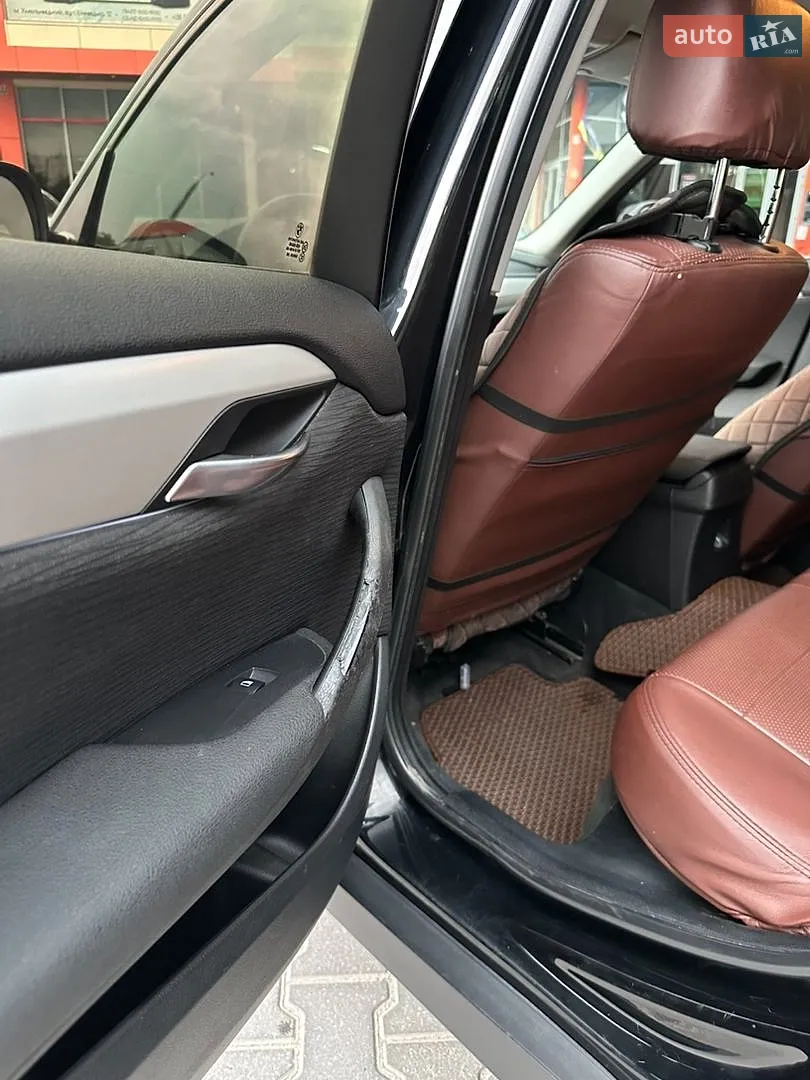 2010 BMW X1 - мініатюра 21
