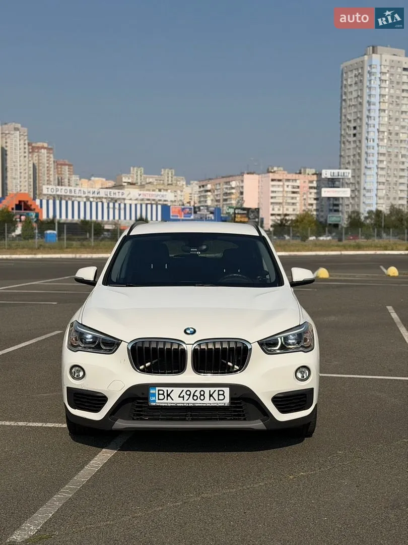 2016 BMW X1 - мініатюра 2