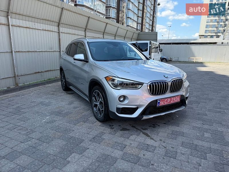 Внедорожник / Кроссовер BMW X1 2016 в Львове