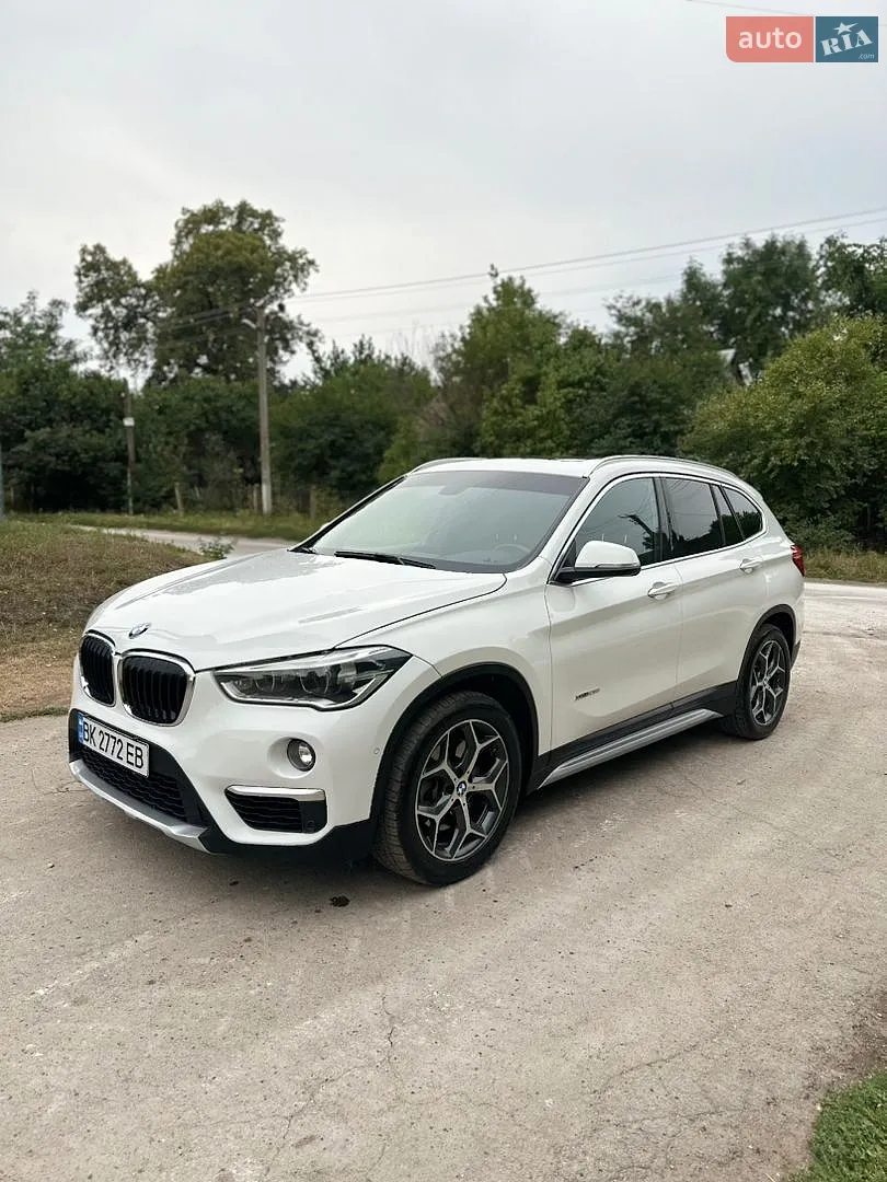 2017 BMW X1 - фото 1