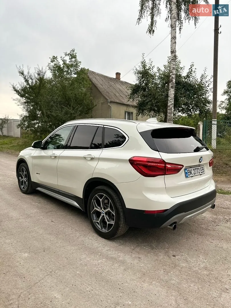 2017 BMW X1 - мініатюра 3