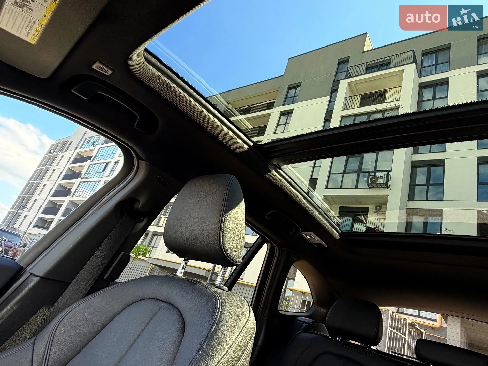 2016 BMW X1 - мініатюра 46