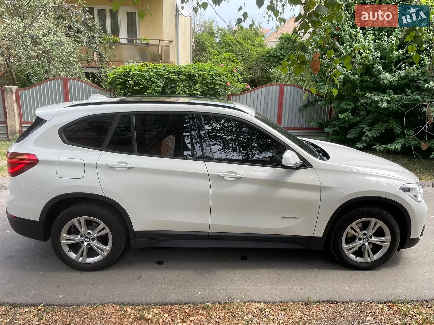 2016 BMW X1 - мініатюра 10