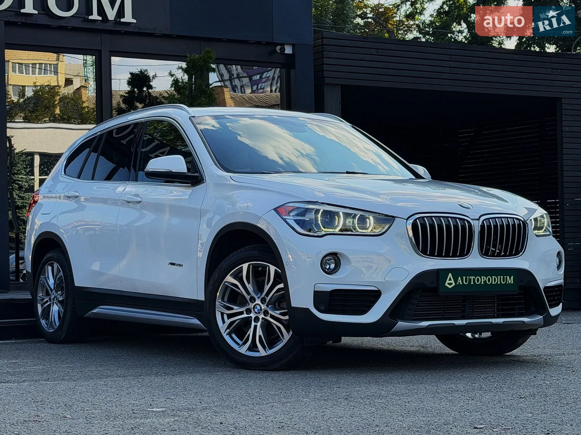 2016 BMW X1 - мініатюра 11