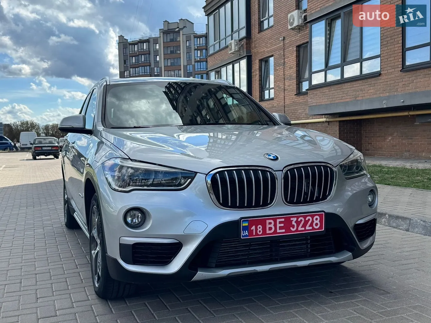 2016 BMW X1 - мініатюра 2