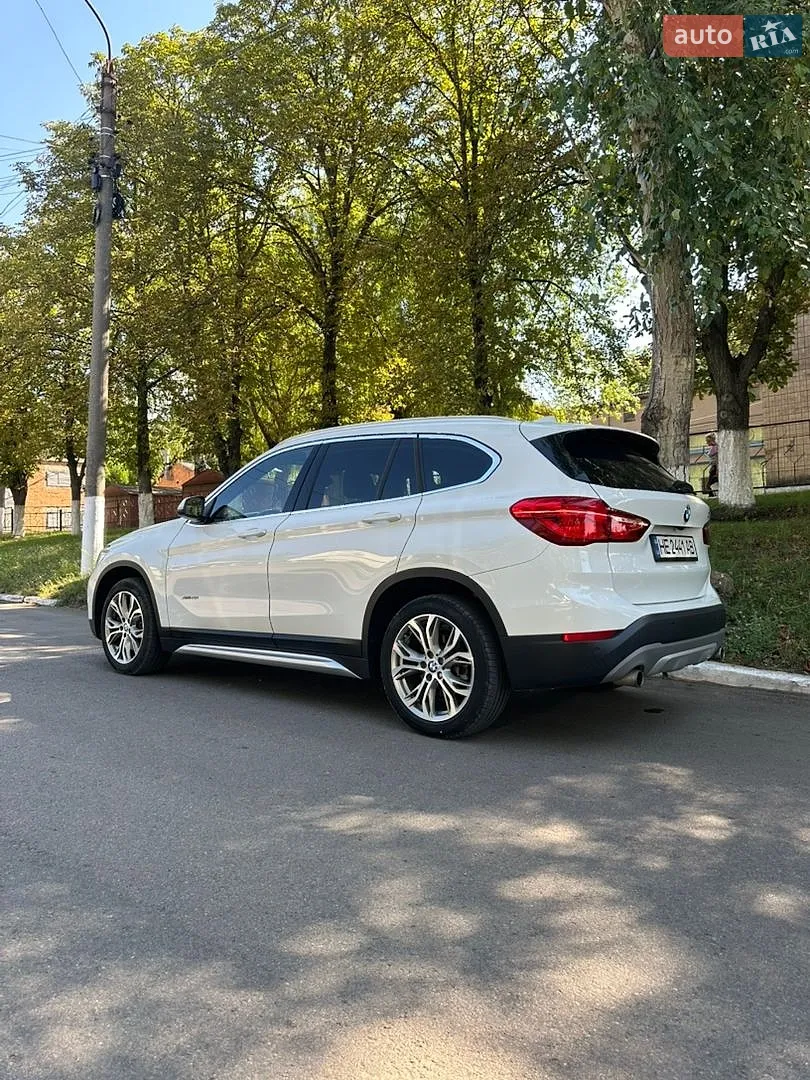 2016 BMW X1 - мініатюра 3