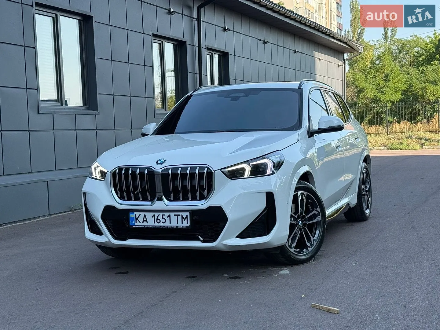 2025 BMW X1 - мініатюра 3