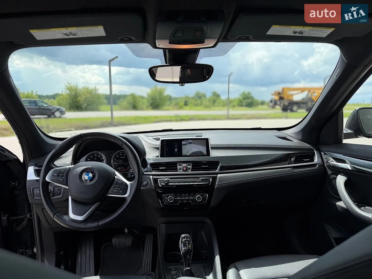 2021 BMW X1 - мініатюра 21