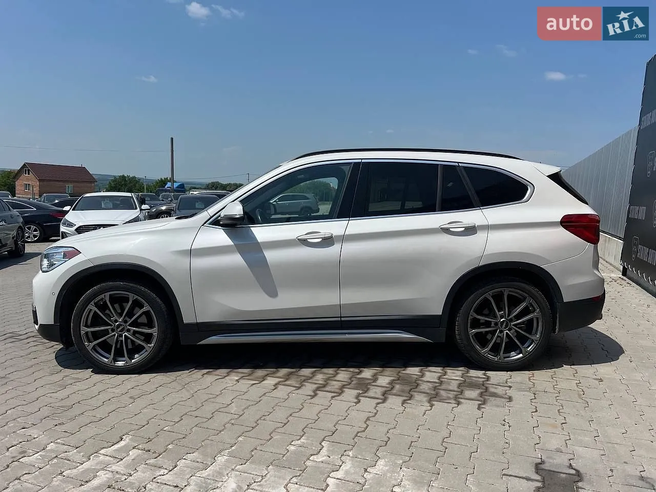 2017 BMW X1 - мініатюра 12