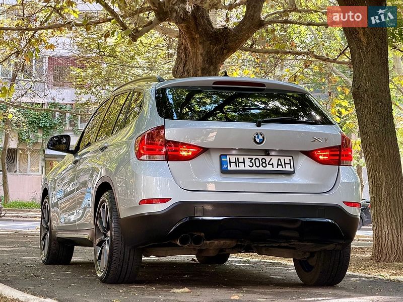 Внедорожник / Кроссовер BMW X1 2012 в Одессе