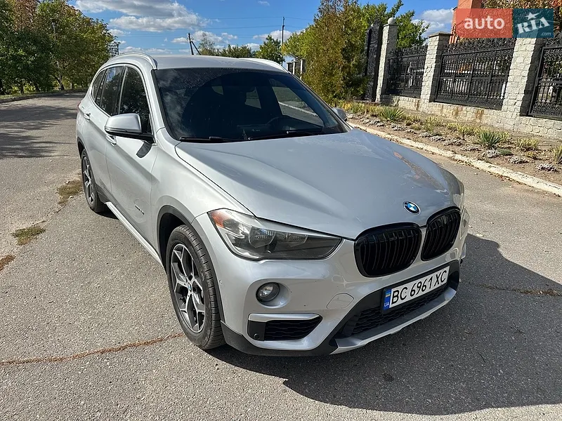 BMW X1