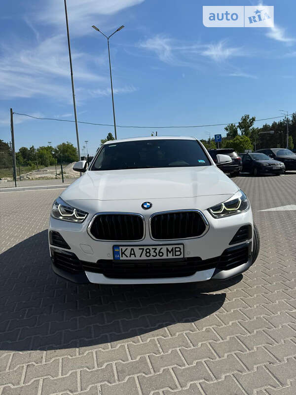 Внедорожник / Кроссовер BMW X2 2019 в Киеве