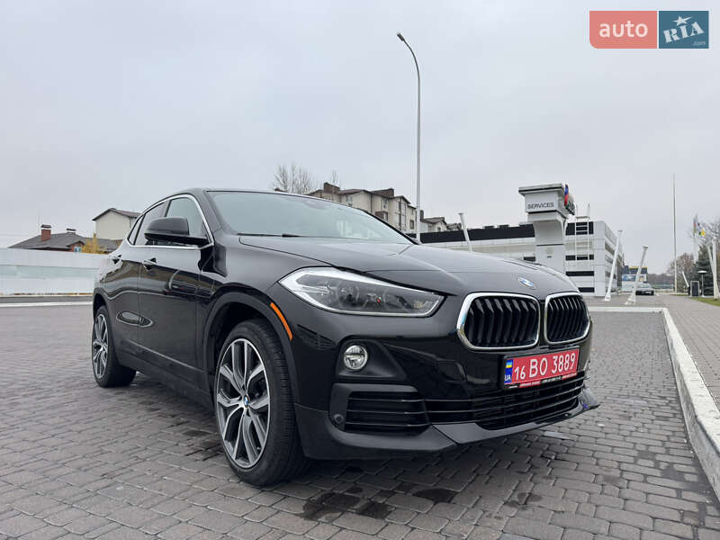 Внедорожник / Кроссовер BMW X2 2019 в 