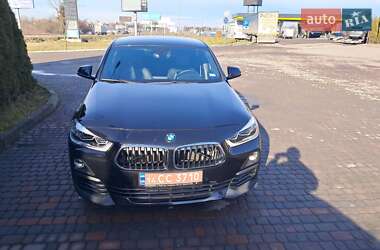 Внедорожник / Кроссовер BMW X2 2018 в 