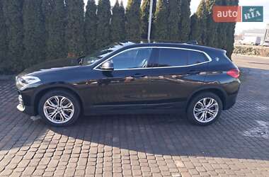 Внедорожник / Кроссовер BMW X2 2018 в 