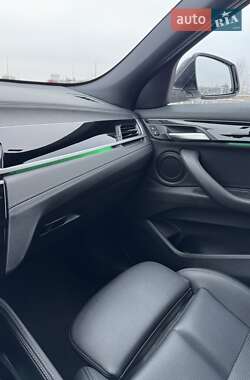 Внедорожник / Кроссовер BMW X2 2019 в 