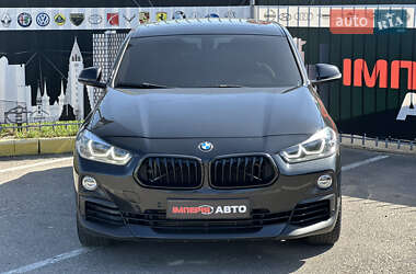 Внедорожник / Кроссовер BMW X2 2018 в 
